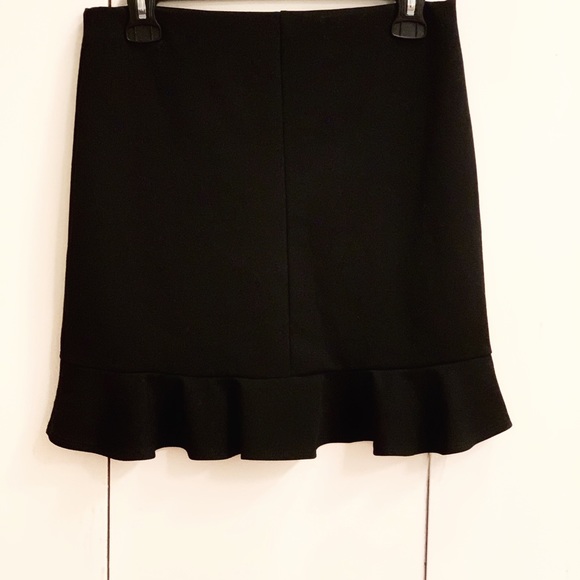 NWOT Sunset + Spring Black Ruffle Hem Skirt, Med - Picture 3 of 5